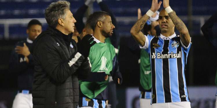 Renato Gaúcho e Diego Tardelli (Crédito: Getty Images)