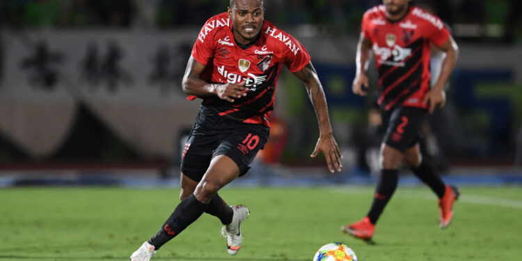 Marcelo Cirino pode ir para grande brasileiro (Crédito: Getty Images)