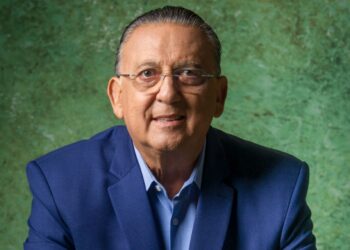 Galvão Bueno está consciente e bem disposto (Crédito: Globo/João Cotta)