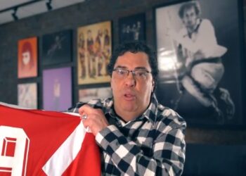 Casagrande a Galvão: "Estou te esperando para trabalhar. Não demore muito” (Crédito: Transmissão TV Globo)