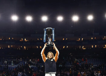 Tsitsipas venceu o ATP em Londres (Crédito: GettyImages)