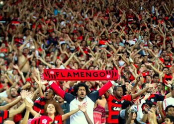 Torcida do Flamengo passa por situação tensa em caravana (Crédito: GettyImages)