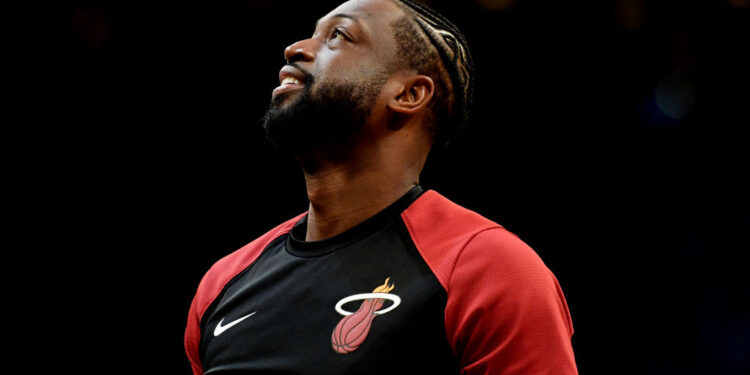 Dwayne Wade jogou com filho de Lebron (Crédito: Getty Images)