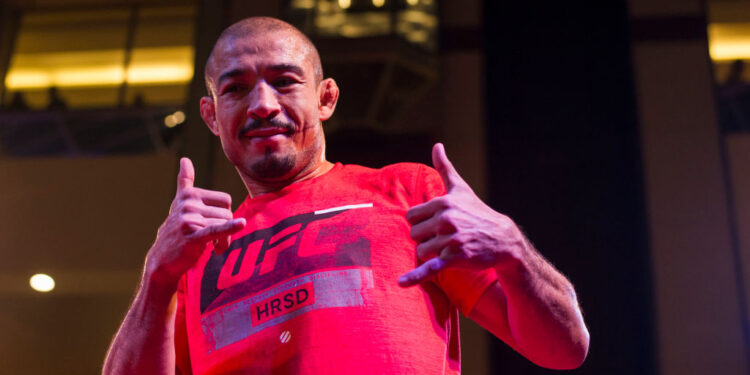 Brasileiro estreia no peso galo neste sábado, 14 (Crédito: GettyImages)