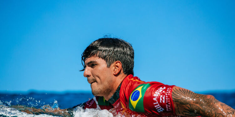 Gabriel Medina encarou John John e não deu chances ao rival (Crédito: GettyImages)