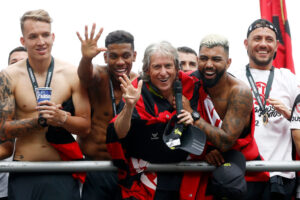 Pode ser que Gustavo Henrique reforce o vitorioso elenco de Jorge Jesus (Crédito: GettyImages)