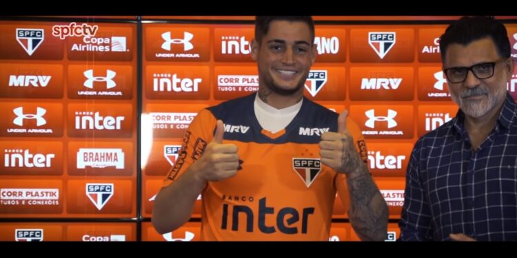 Jean chegou ao São Paulo em dezembro de 2017 (Crédito: Reprodução São Paulo TV)