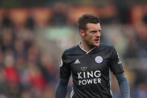 Vardy, que está no Leicester desde 2012, é o quarto maior artilheiro da história do clube (Crédito: Getty Images)