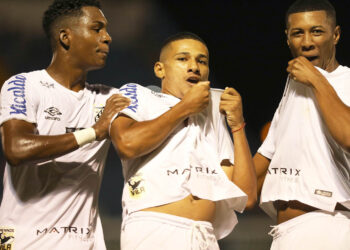 Santos é o paulista que está se saindo melhor na competição (Crédito: Pedro Ernesto Guerra Azevedo/Santos FC)