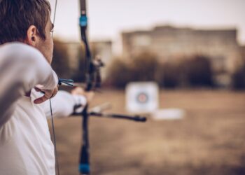 Arco e flecha: Curiosidades sobre a atividade e itens para treinar (Crédito: Reprodução/Getty images)