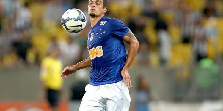 Dupla do Cruzeiro deve deixar o clube e seguir no Fluminense (Crédito: GettyImages)
