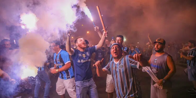 Torcida gremista ficou dividida ao se deparar com a novidade! (Crédito: GettyImages)