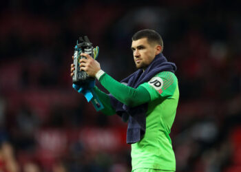 O goleiro irá ajudar sua terra natal (Crédito: GettyImages)
