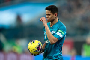 Douglas Santos pode voltar ao Brasil (Crédito: Getty Images)
