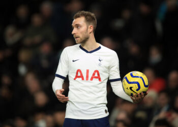 Eriksen era titular sob o comando de Pochettino, mas perdeu lugar depois da chegada de Mourinho (Crédito: Getty Images)