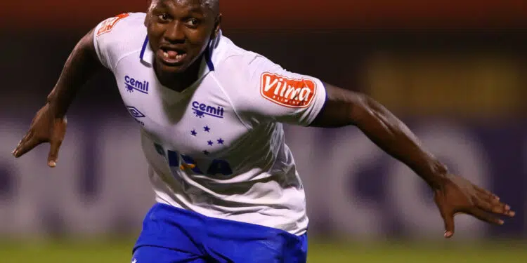 Sassá irá jogar no Coritiba em 2020 (Crédito: Getty Images)