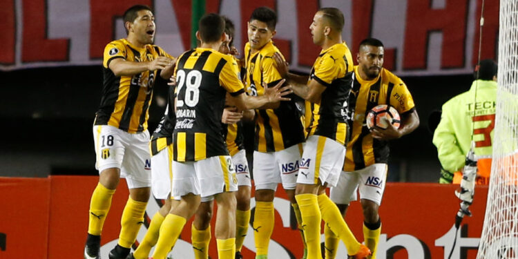 Guarani do Paraguai carimbou o passaporte para a segunda fase da Pré Libertadores (Crédito: GettyImages)