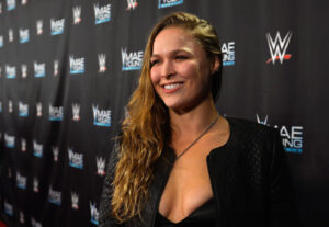 Ronda diz que a todo o momento pessoas pedem para que ela volta a lutar, mas diz que não é mais prioridade (Crédito: GettyImages)