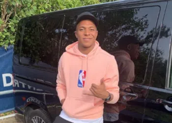 Segundo jornal espanhol, Real Madrid tem plano especial para tirar Mbappé do PSG (Crédito: Instagram)