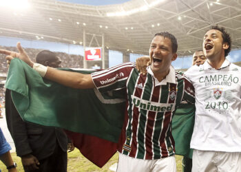 Washington mostrou vídeos durante a partida (Crédito: GettyImages)