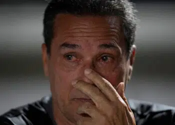 Luxemburgo voltou a comandar o Palmeiras neste domingo, 16 (Crédito: GettyImages)