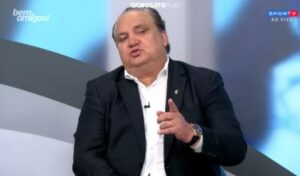 Branco fez questão de entregar o motivo da ausência do volante na Seleção Brasileira (Crédito: Transmissão SporTV)