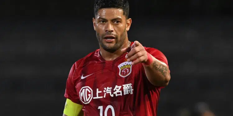 Hulk aguarda liberação de clube chinês para treinar na Academia de Futebol do Palmeiras (Crédito: GettyImages)