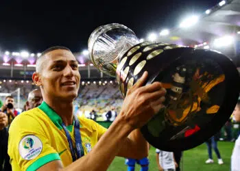 Richarlison relembra infância no ES (Crédito: Getty Images)