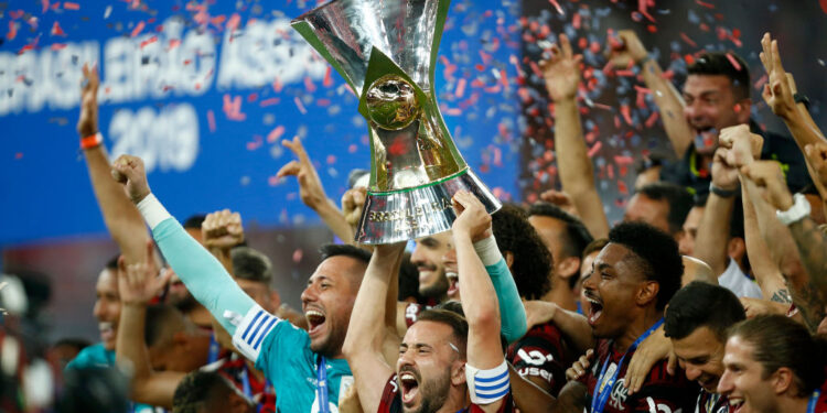 Flamengo terá alguns contratos que vencerão no final deste ano (Crédito: GettyImages)