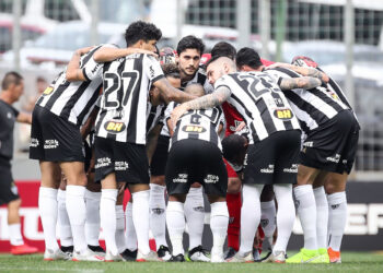 Galo busca atender todos os pedidos de Sampaoli (Crédito: Bruno Cantini / Atletico)