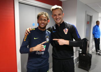 Neymar e Rakitic nutrem grande amizade (Crédito: Lucas Figueiredo / CBF)