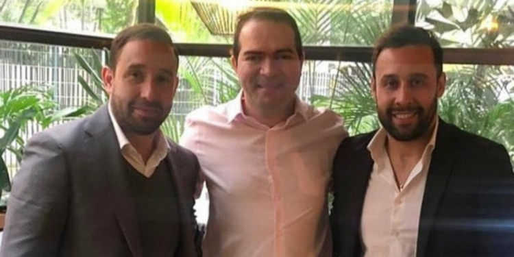 Presidente do Fortaleza diz que conversas com representantes de bilionário russo estão travadas (Crédito: Instagram)