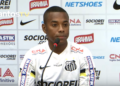 Ídolo do Santos comenta sobre possível retorno de Robinho ao clube (Crédito: Transmissão Santos TV)