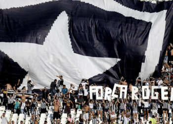 Alessandro relembrou fase que jogou no Botafogo (Crédito: GettyImages)