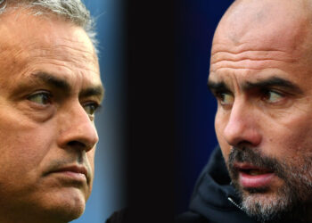 Pep Guardiola e José Mourinho foram rivais na Espanha e na Inglaterra (Crédito: GettyImages)