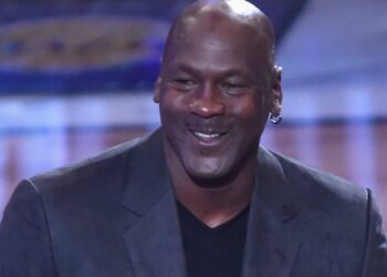 Michael Jordan quase não assinou com a Nike (Crédito: Getty Images)