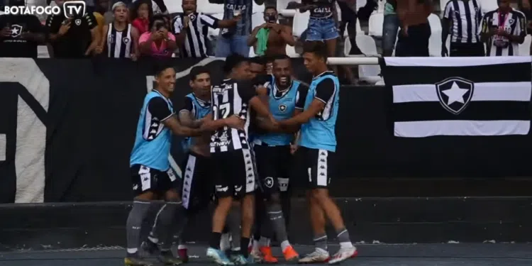 Botafogo ameaça deixar o Campeonato Carioca (Crédito: Transmissão TV Botafogo)