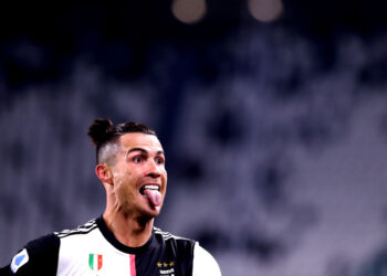 Modric relata em biografia briga que deixou Cristiano Ronaldo "à beira das lágrimas" com Mourinho (Crédito: GettyImages)