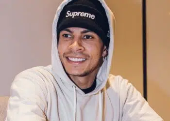 Além da suspensão, Dele terá que pagar 50 mil libras de multa (Crédito: Instagram @dele)