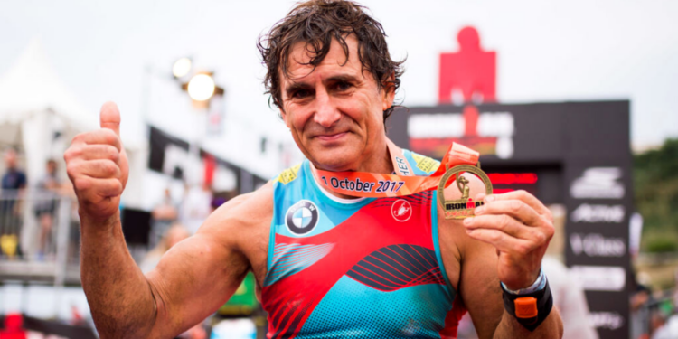 Alex Zanardi passa pela segunda cirurgia e segue em coma, com grave quadro neurológico (Crédito: GettyImages)