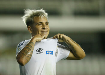 Site faz ranking inusitado e elege Soteldo como o melhor jogador do mundo em sua altura (Crédito: GettyImages)