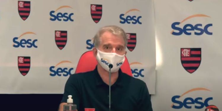 Bernardinho acerta parceria com o Sesc-RJ para treinar o Flamengo no vôlei (Crédito: Transmissão SESC RJ)