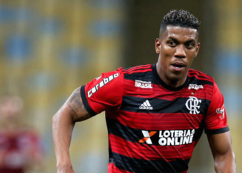 Berrío está liberado pelo Flamengo para assinar com o Khor Fakkan, dos Emirados Árabes (Crédito: GettyImages)