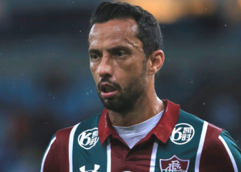 Nenê, do Fluminense, é flagrado fazendo compras em shopping na zona oeste do Rio de Janeiro (Crédito: GettyImages)