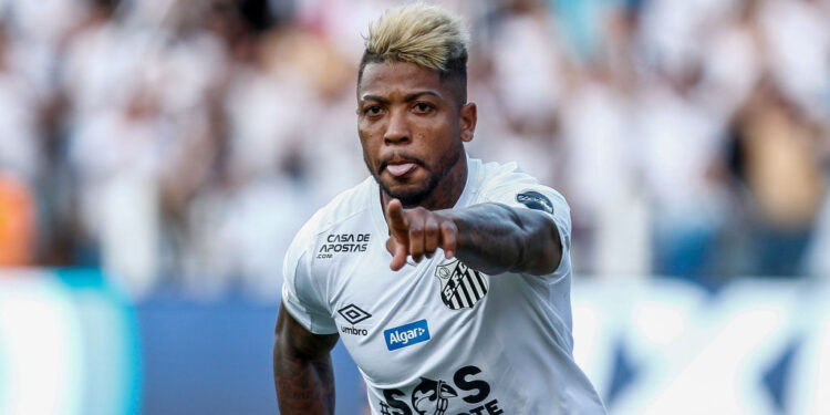 Marinho se emocionou bastante ao comentar o caso (Crédito: GettyImages)