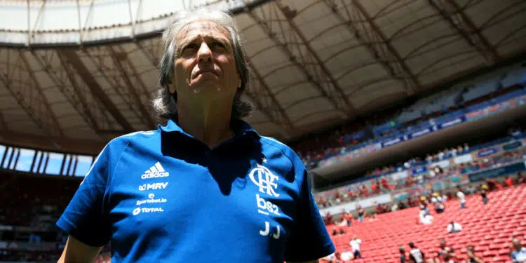 Jorge Jesus celebra conquista (Crédito: GettyImages)