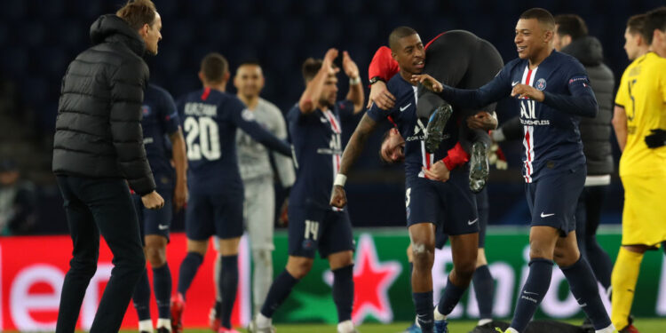 PSG volta a jogar com presença de torcida na França (Crédito: GettyImages)