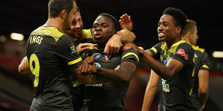 Manchester mantém viva a perseguição pela Champions League (Crédito: Getty Images)