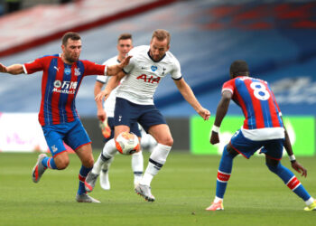 Kane marcou pelo Tottenham (Crédito: GettyImages)