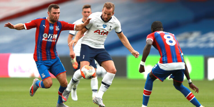 Kane marcou pelo Tottenham (Crédito: GettyImages)